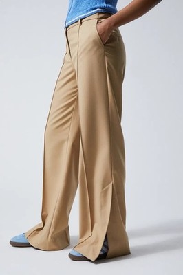 Weekday Kylie Beige Wide Leg Trousers Size 44  Neutral High Waist Pleat Pants