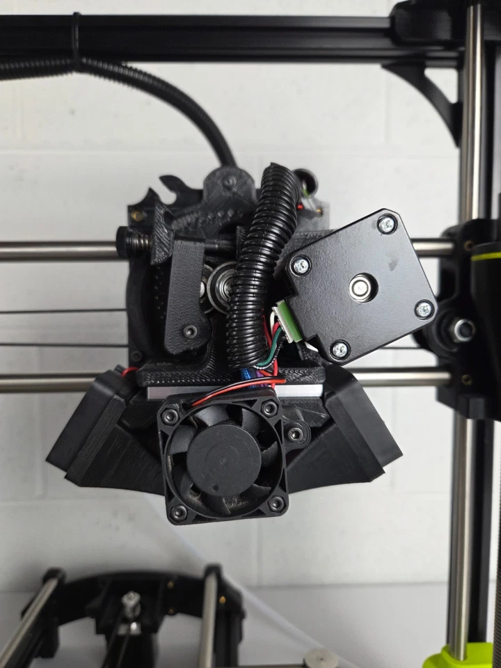 LulzBot TAZ 6 3D Printer - Magnetic Bed Upgrade - Original Toolhead - Used - Image 2 of 4