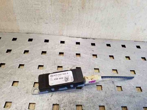 VW PASSAT Variant B6 3C5 Antennenverstärker  3C9035552A 1.90 Diesel 26083538