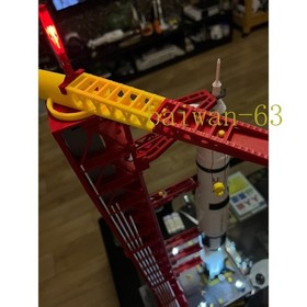 96cm Tall 1/144 Scale Saturn V Launch Umbilical Tower - Light-Up Edition NO Doll