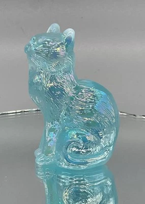 Mosser Vintage Style Blue Opalescent Carnival Sitting Cat New Product 2025