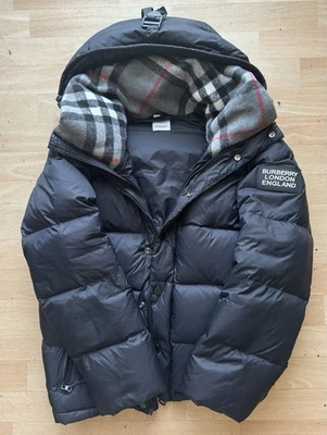 Burberry Puffer Jacket 🎄 - Photo 1/4