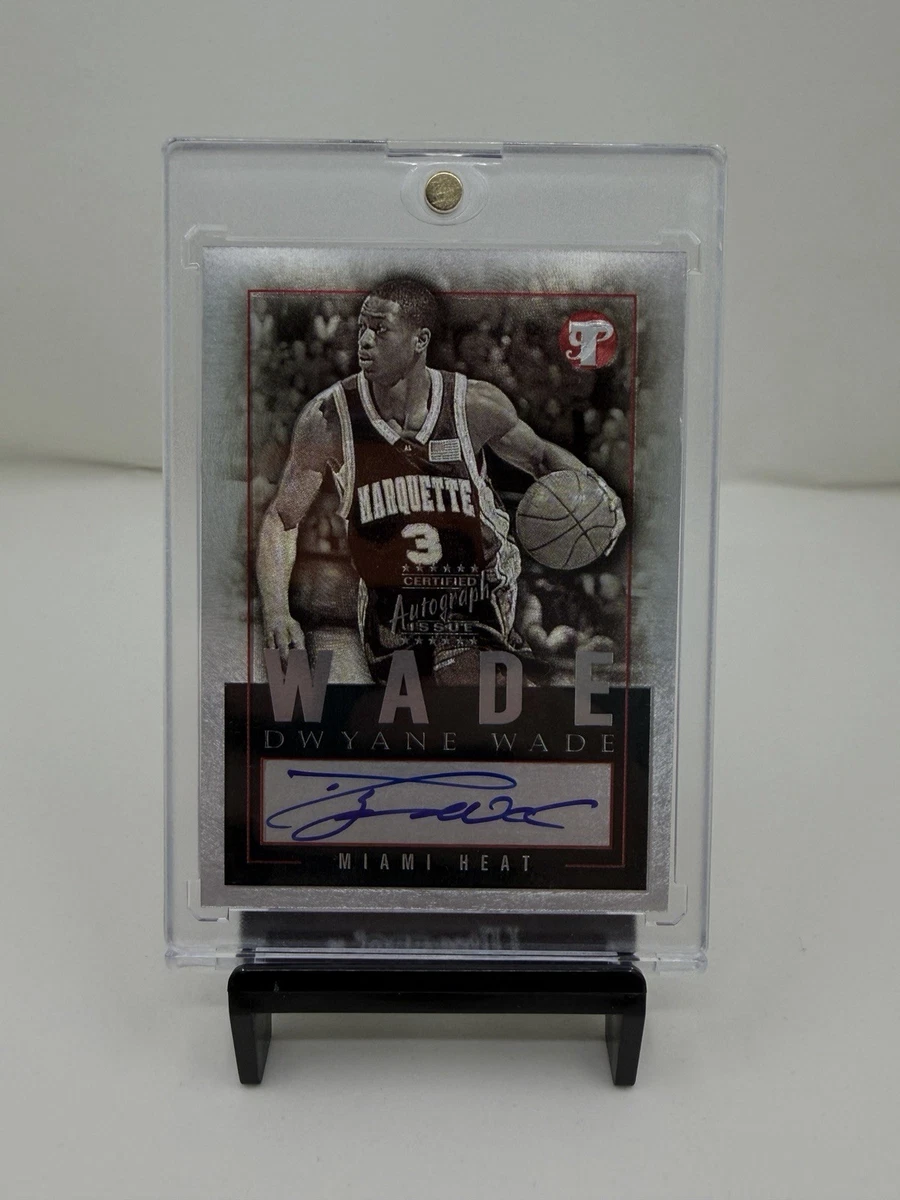 Topps Dwyane Wade Basketball Autographed Sports Trading Cards