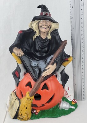 Vintage Halloween Witch Sitting On Pumpkin Light Lamp Ceramic Byron Molds 1972