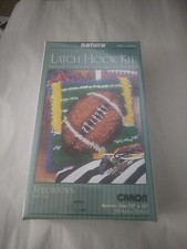 Natura Latch Hook Rug Kit TOUCHDOWN 12" x 12" Caron P541 Football NEW