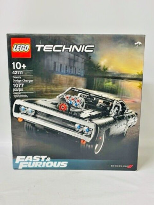 NEW LEGO Technic Fast & Furious Dom s Dodge Charger 42111 Race Car (1,077 PCS)