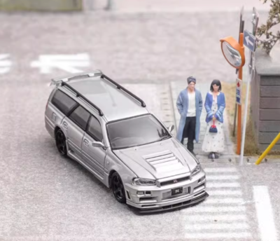 CR FH 1:64 Silver Stagea Wagon Skyline GTR R34 Sports Model