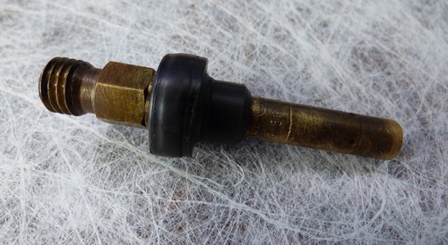 Mercedes W123 W124 W201 Einspritzdüse Einspritzventil 0000785623