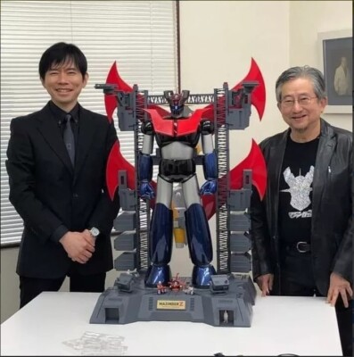 All 100 magazines and their assembly parts, build your MAZINGER Z in Spanish.