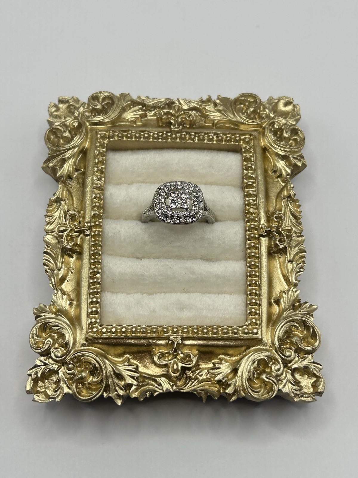 Silver Tone Halo Cluster Statement Ring Size 6.5 … - image 1