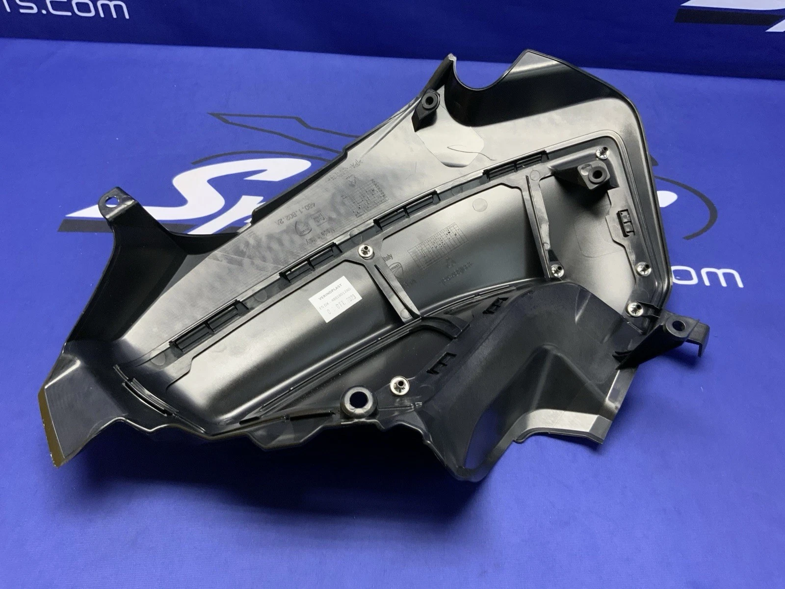 Ducati Right Tank Fairing (Thrilling Black) Panigale V2 20-25 OEM 4801B012AD-2