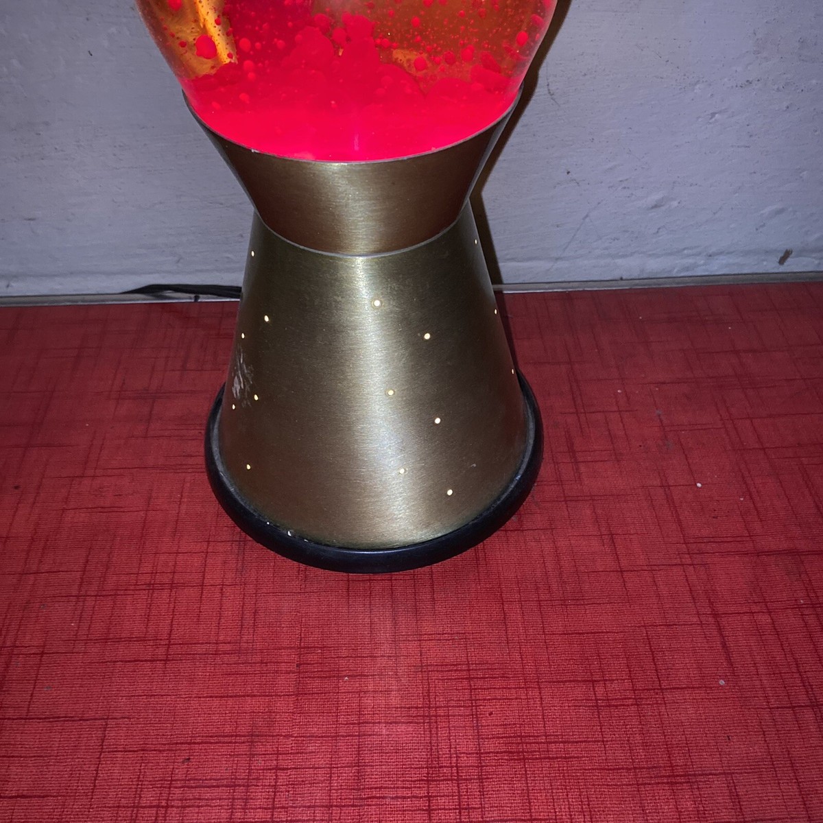 Vintage Lava Lite Lamp Gold STARLIGHT Red Wax 17