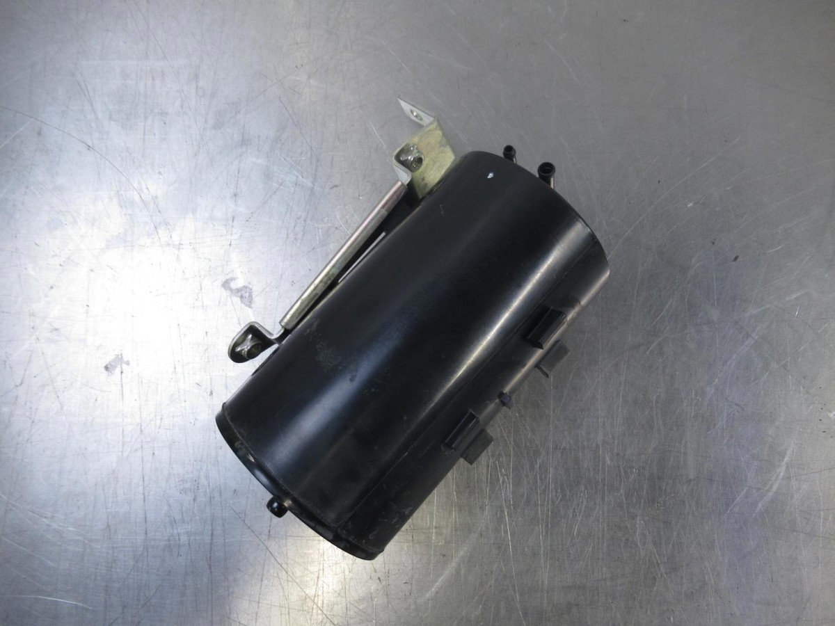 EB1359 23 YAMAHA YXF1000 RMAX4 WOLVERINE CHARCOAL CANISTER