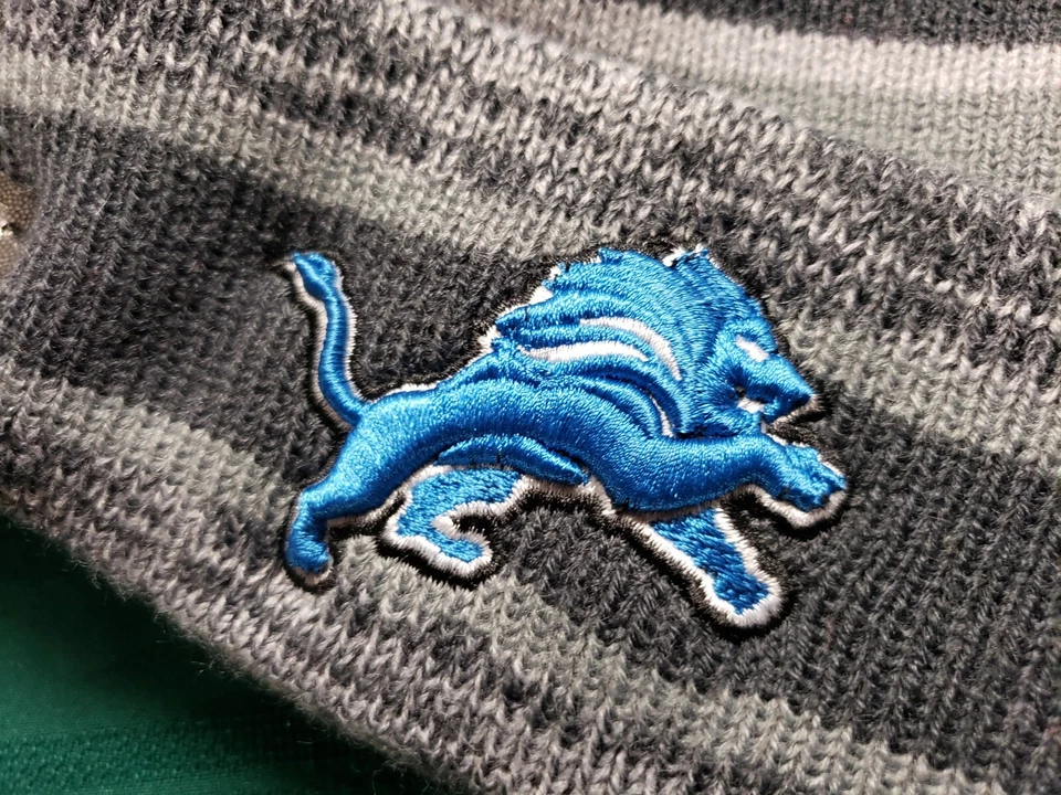 Detroit Lions New Era knit pom hat beanie NEW w/tags Ultra RARE 2014 Graphite !! - Image 2 of 4