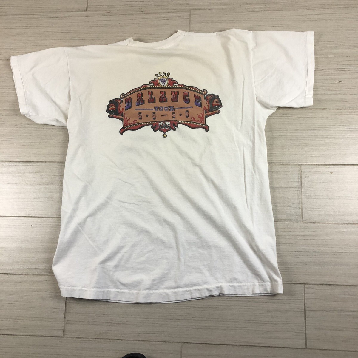 Van Halen Balance 1995 Tour Mens XL Distressed White T-Shirt Van Halen Balance 1995 Tour Mens XL Distressed White T-Shirt