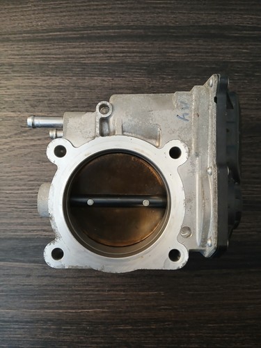 2005-2018 Throttle Body 3.5L Toyota Highlander, Camry, Sienna, Lexus 22030-0P050 - Picture 3 of 6