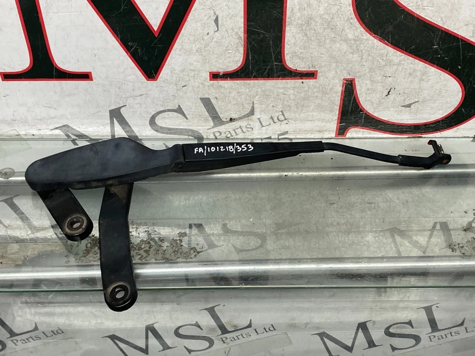 MERCEDES BENZ W207 E CLASS FRONT WIPER ARM LEFT SIDE A2078200644 - Image 4 of 4