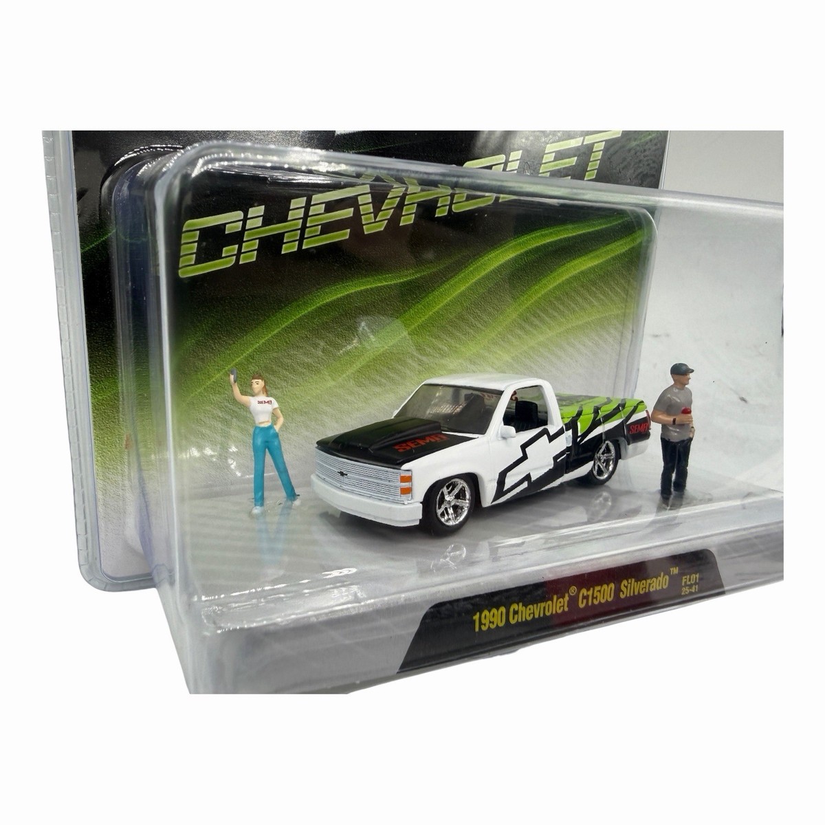 M2 Machines 2025 SEMA Show Exclusive 1990 Chevy C1500 Silverado 1