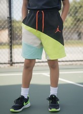 Jordan Boys Colorblock Athletic Shorts Size M 10-12 Years