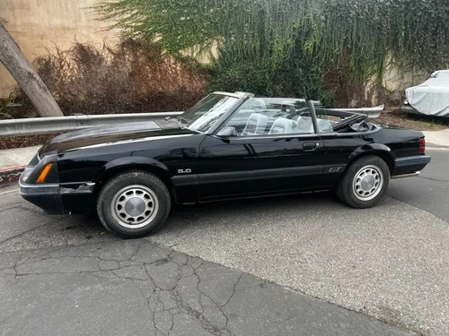 1985 Ford Mustang GT