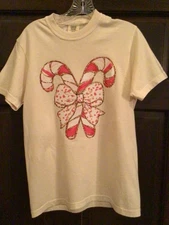 Festive Candy Cane Women's SZ S Tee Shirt Cream Pink Holiday Shirt Christmas New