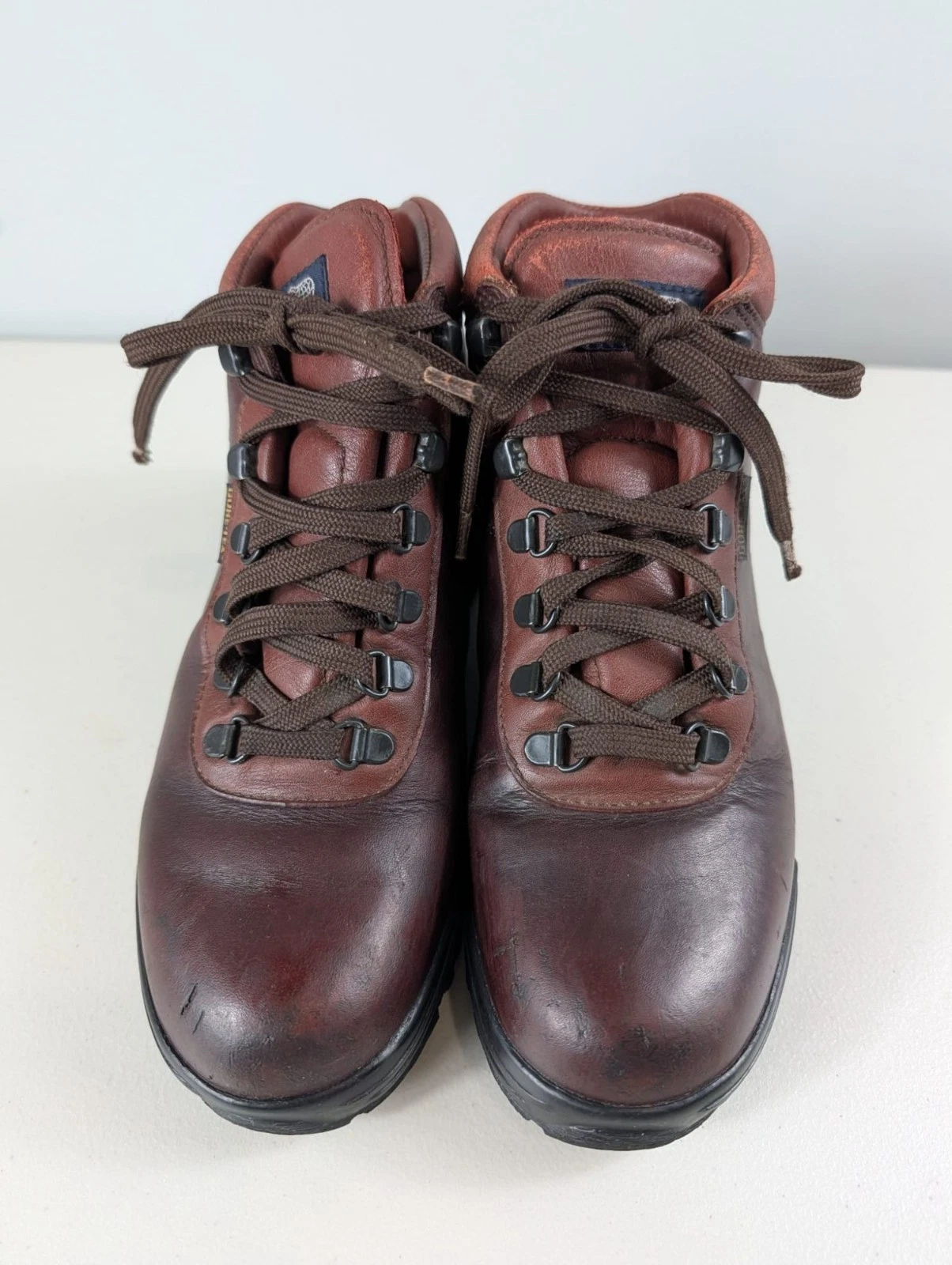 Vasque Sundowner hiking boots in brown leather men's size 8.5M