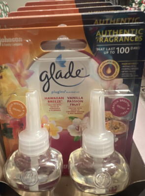 LOT Of 6-2 Pack Glade Hawaiian Breeze & Vanilla Passion Fruit Plugin Scented