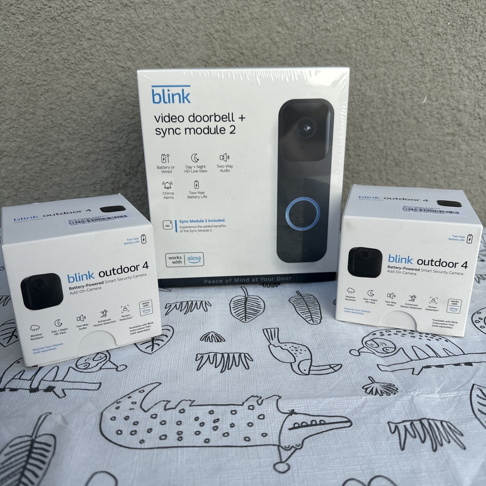 Blink Video Doorbell+ Sync Module 2 With 2   Outdoor Cameras. 4th Generation.-image