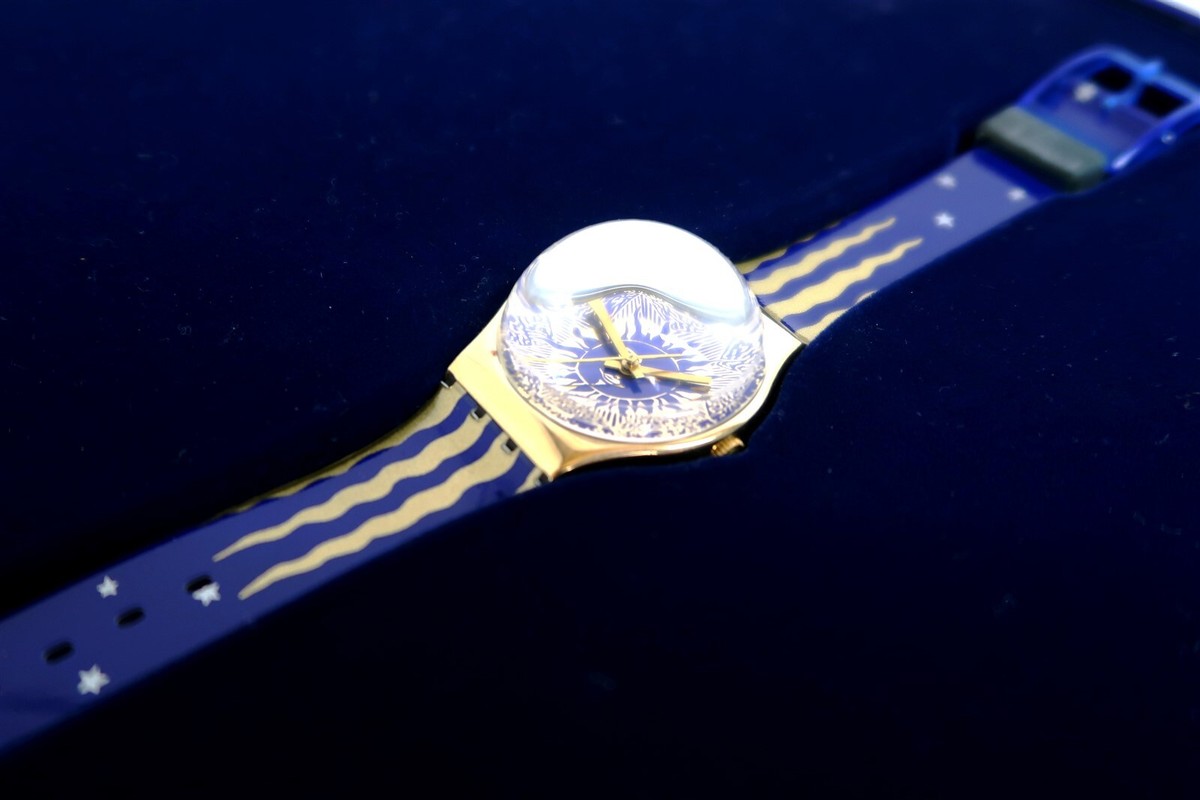 Swatch Watch HOCUS POCUS GZ122 NEW in Orig Tin 1991 Designed Swatch Watch HOCUS POCUS GZ122 NEW in Orig Tin 1991 Designed