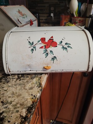 VINTAGE TIN BREADBOX WITH BIRD ON BRANCH PATTERN
