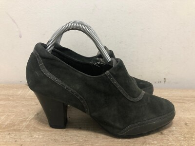 CLARKS ACTIVE AIR WOMEN'S BLACK FAUX SUEDE SIDE ZIP