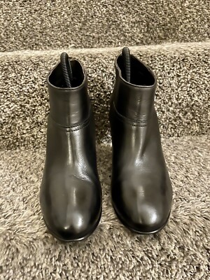 1937 MADEWELL FOOTWEAR Black Leather Ankle Zip Booties Sz7.5  display picture 3