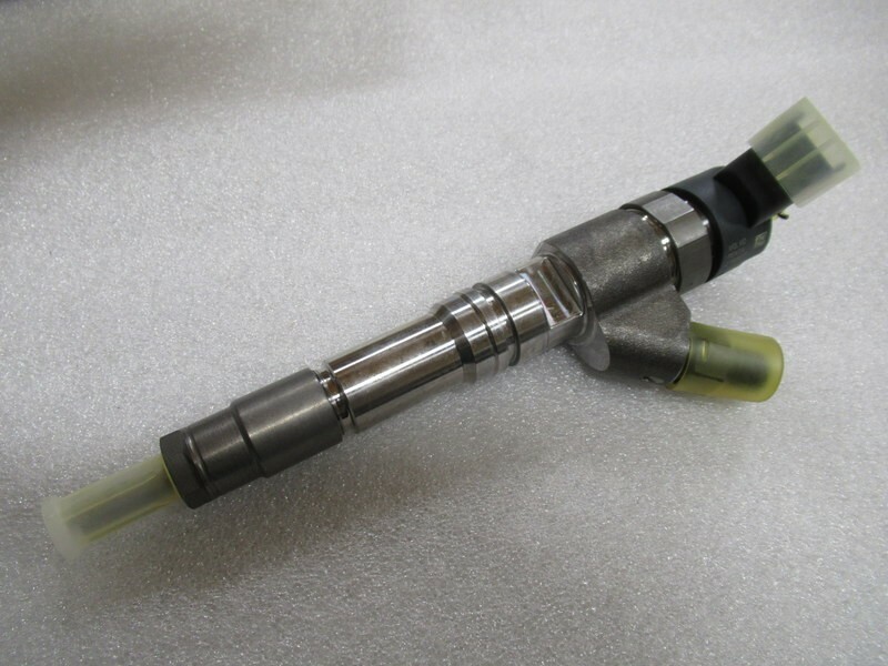 A39 Genuine Volvo Penta Marine 3801294 Injector OEM New Factory  