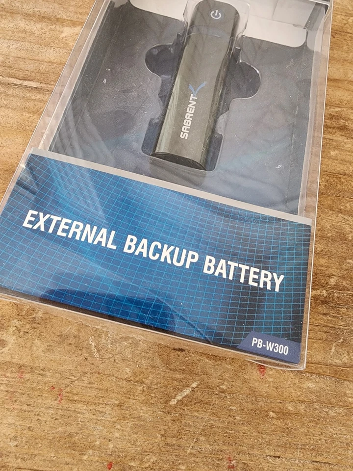 Sabrent Portable Backup Battery Power Bank Charger Ports PB- W300. New - Image 2 of 4