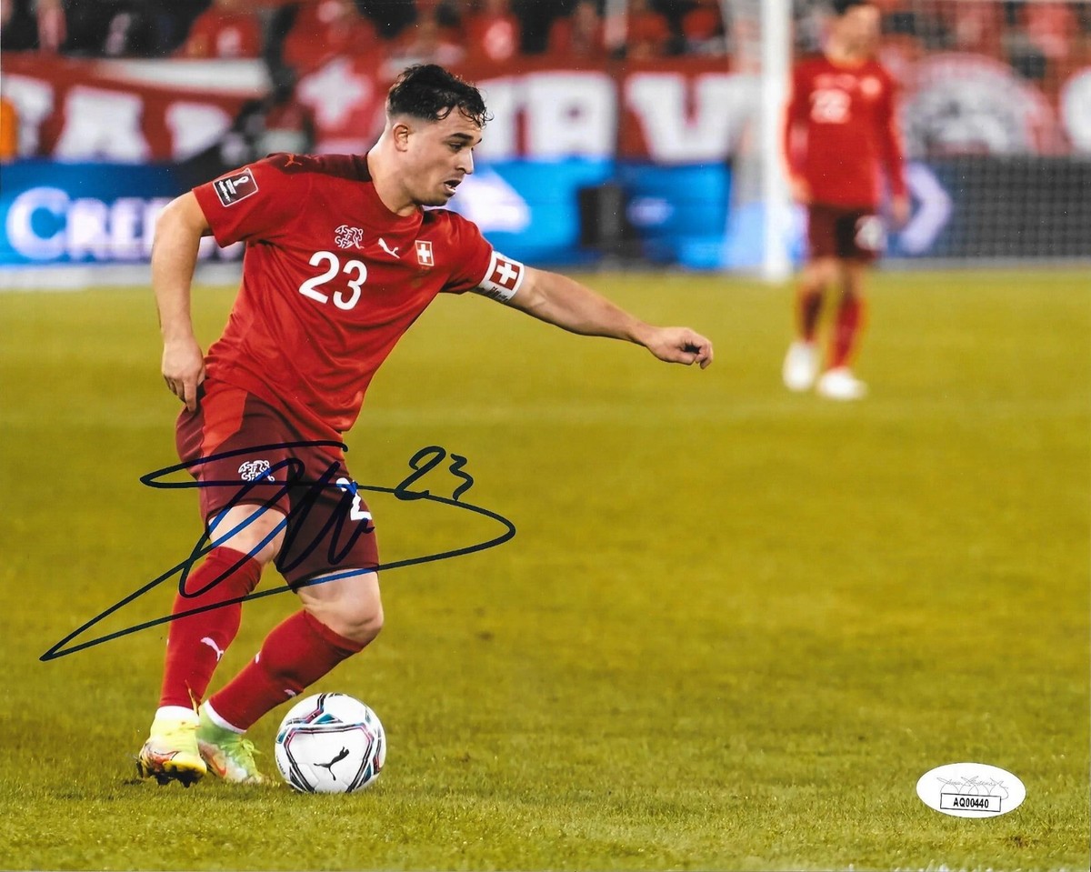 Xherdan Shaqiri Liverpool signed Switzerland 8x10 photo
