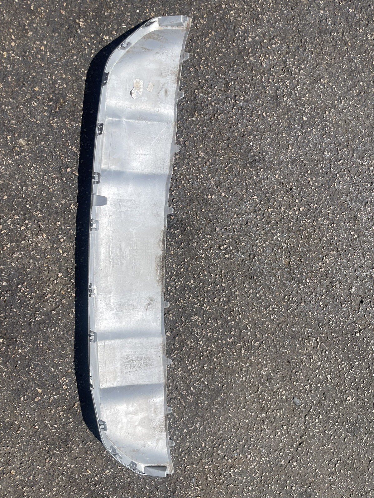 KIA OEM 2021 Seltos Rear Bumper Bumper ComponentsSkid Plate 86670Q5000