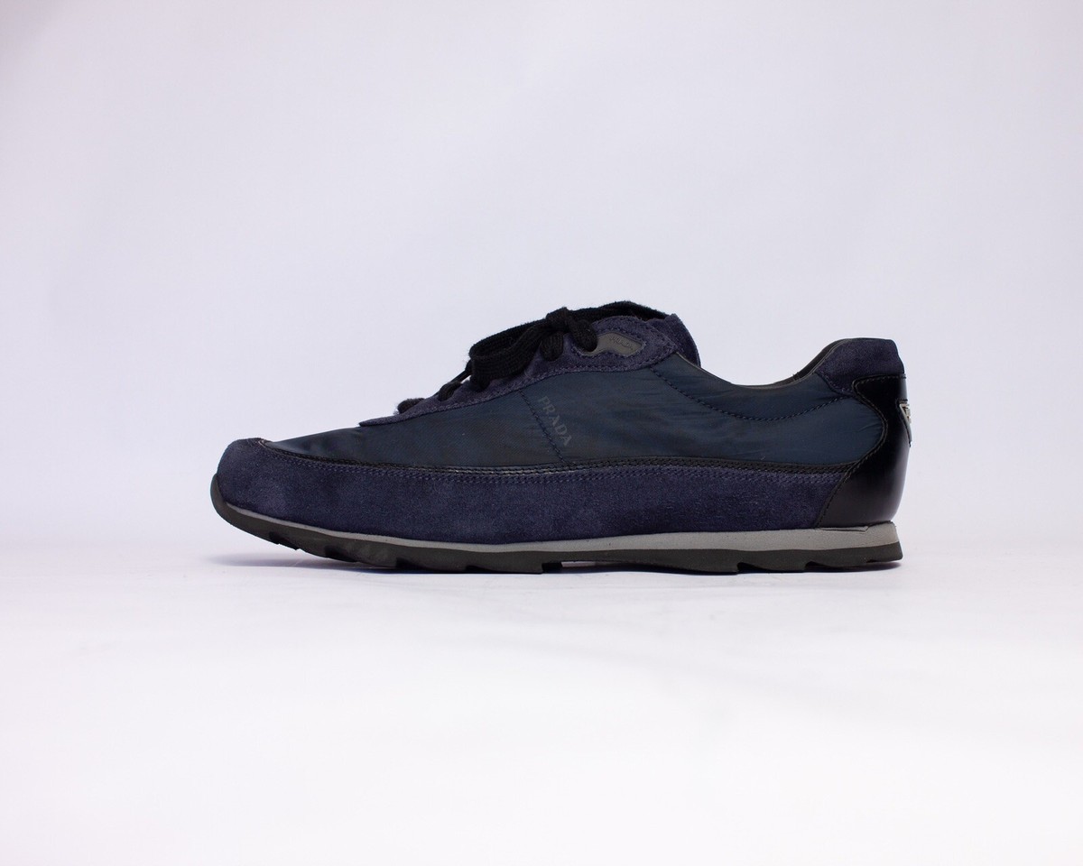 835$MRP Prada Sport Navy Blue Suede and Nylon Low Top 835$MRP Prada Sport Navy Blue Suede and Nylon Low Top