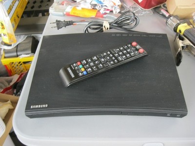 Samsung BD-J5900 Curved 3D Blu-Ray DVD Player WiFi Stream - FREE SHIPPING