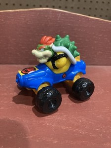 Mario Kart #6 Bowser LOOSE-2022 McDonald's Happy Meal toy