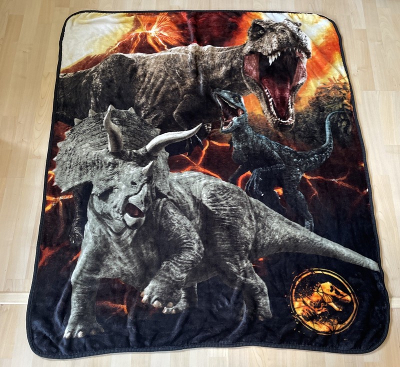 Jurrasic World Dominion Dinosaurs Volcano Eruption Fleece Blanket  58 X 48 in