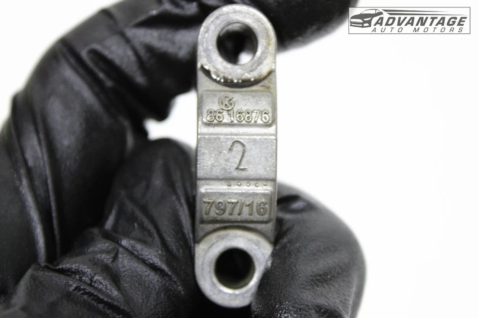 BMW 320I XDRIVE F30 2013-18 motor de 2,0 L N20B20 tapa del árbol de levas de admisión OEM Foto 4 de 4