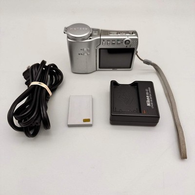 Nikon COOLPIX S10 6MP Digital Camera | eBay