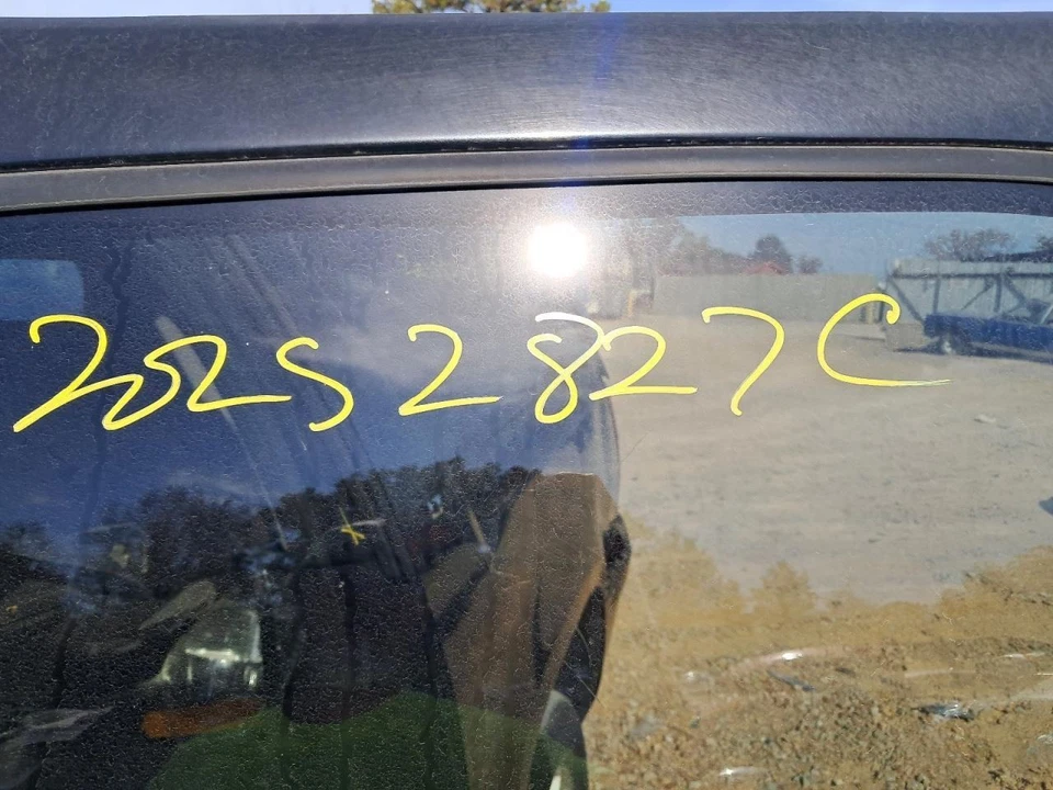 Console Front Roof Fits 10-14 YUKON XL 1500 2651488 Foto 3 de 4