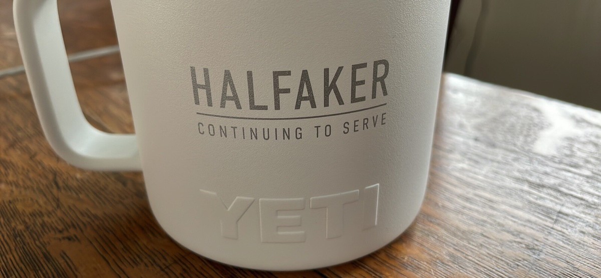 YETI Rambler 14 oz Mug シルバー Amazon.com: YETI Rambler 14 oz Mug, Vacuum Insulated