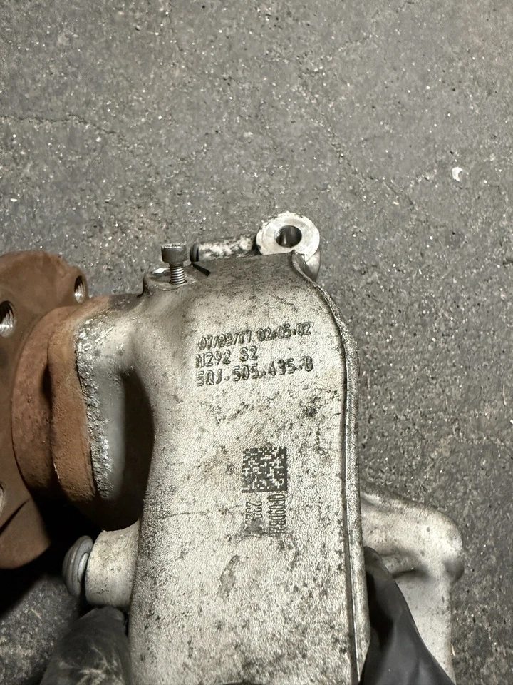 Volkswagen Tiguan 2018-2021 AWD OEM eje trasero izquierdo buje nudillo Foto 4 de 4