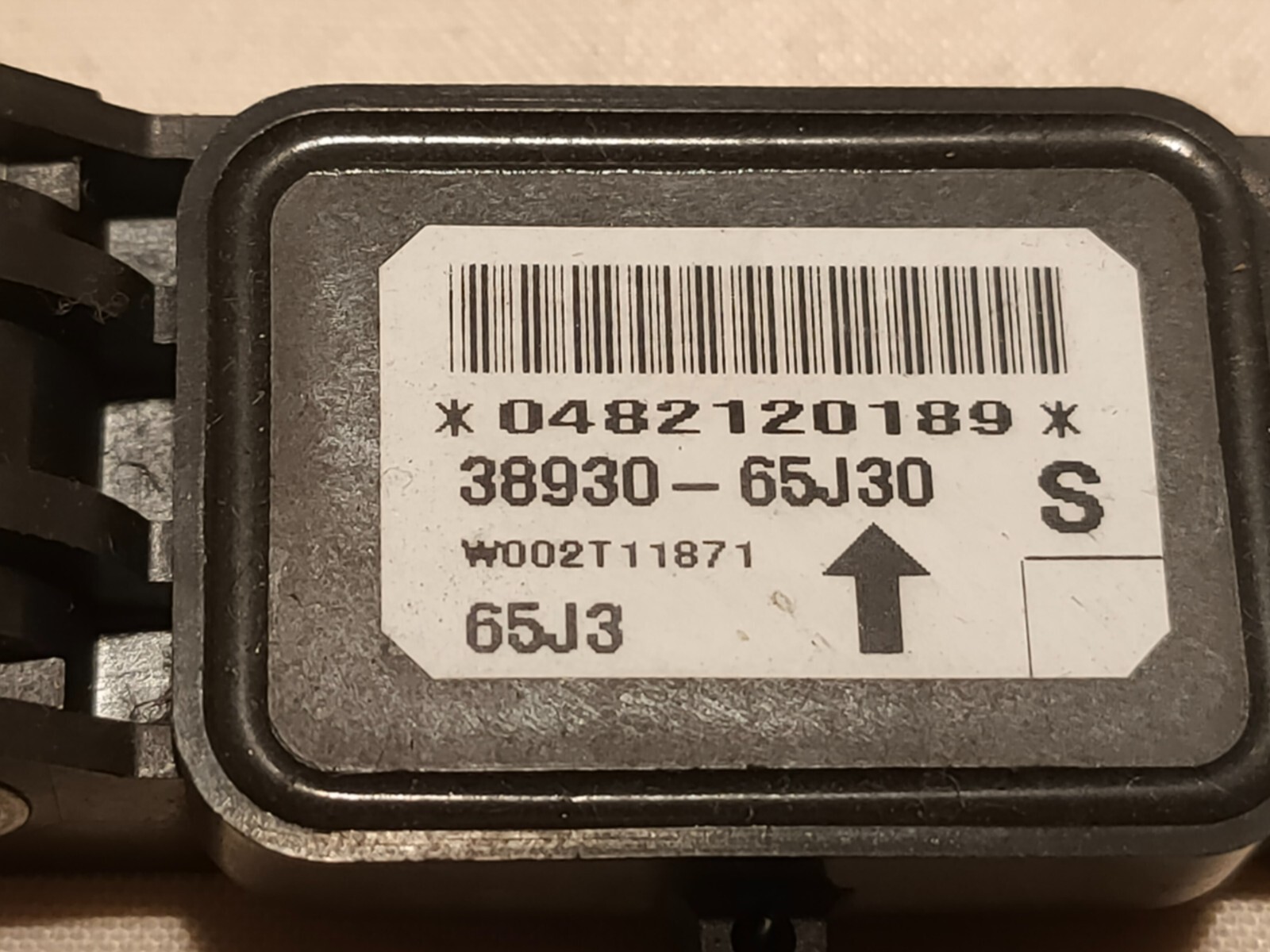 Airbag Sensor Left Suzuki Grand VITARA 2 3893065J30 64467 for sale 