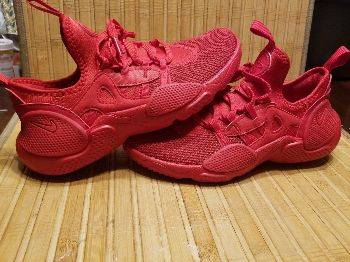 Nike Huarache E.D.G.E TXT Triple Red size 5Y and women size 6.5