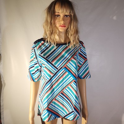 Beautiful Christopher &Banks Blouse Size Medium M New w Tags Geometric 0007148