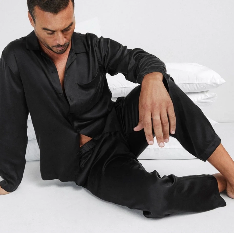 LUNYA $298 BNWT Men's Washable Silk Button Up Set in Immersed Black Size M