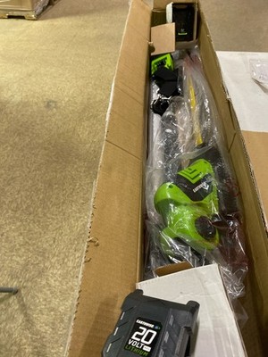 Earthwise LPHT12022 20'' Cordless Pole Hedge Trimmer, 2.0Ah Batt & Fast Charger
